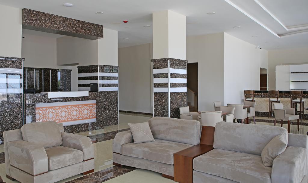 Hotel Comfort Ada Class